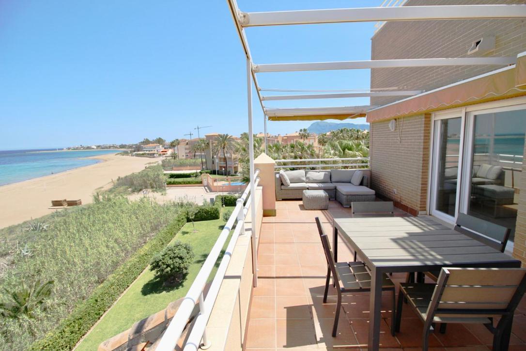 Atico Frontal Al Mar Con Piscina Privada By Homeprive Denia Dış mekan fotoğraf