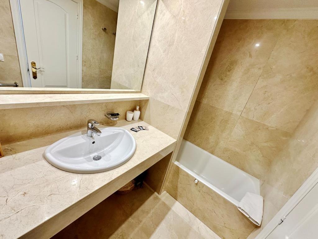 Atico Frontal Al Mar Con Piscina Privada By Homeprive Denia Dış mekan fotoğraf